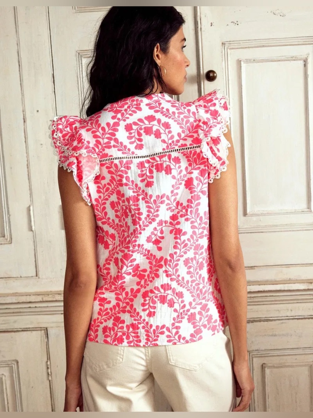 Boden Pink Sleeveless Double Cloth 100% Cotton Top in Pink Floral - Picture 3 of 10